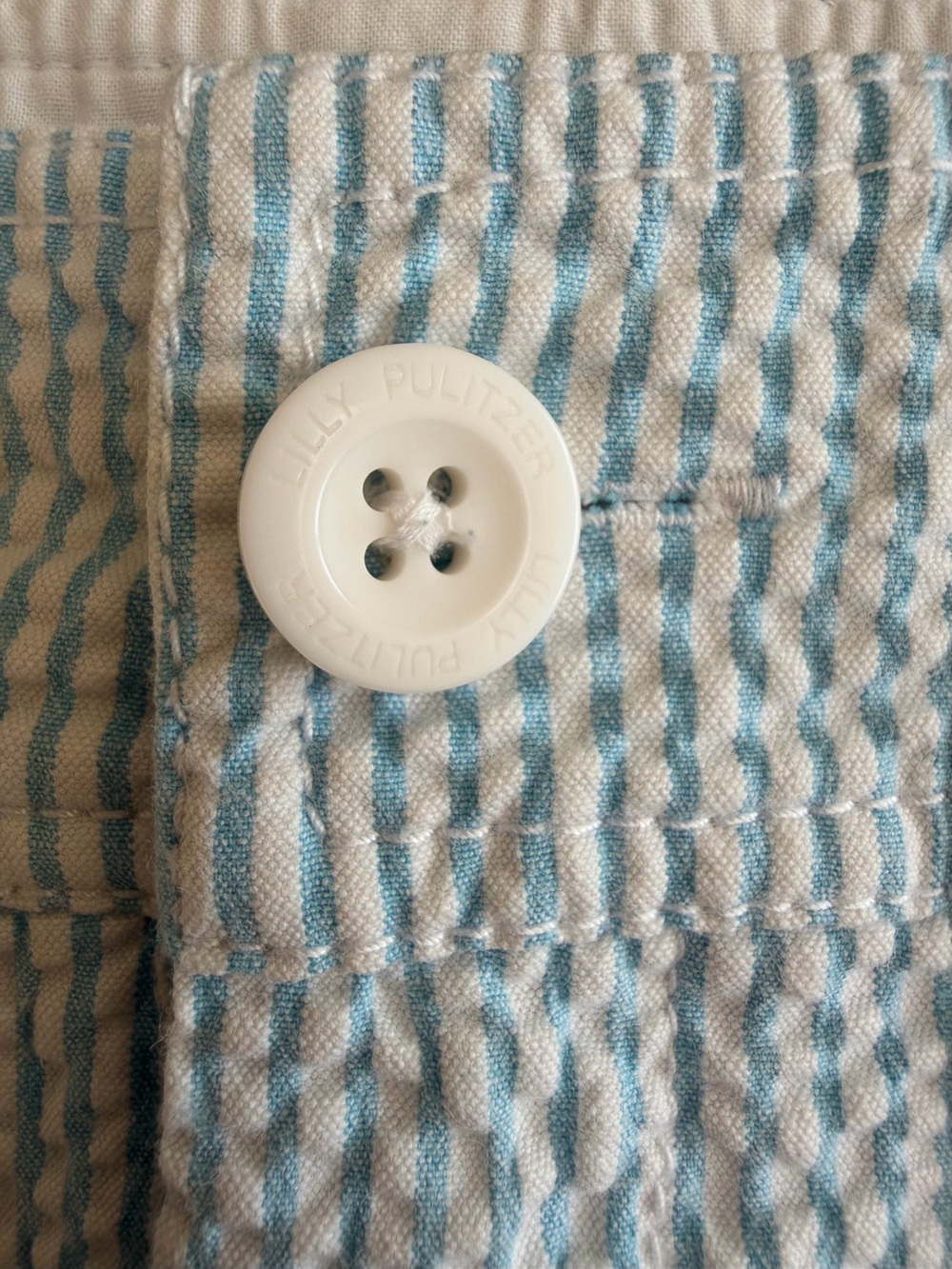 EUC Lilly Pulitzer blue white stripe shorts 8 - Picture 3 of 9